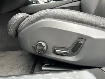 Volvo S90 T8 Recharge AWD Geartronic Inscription 2021