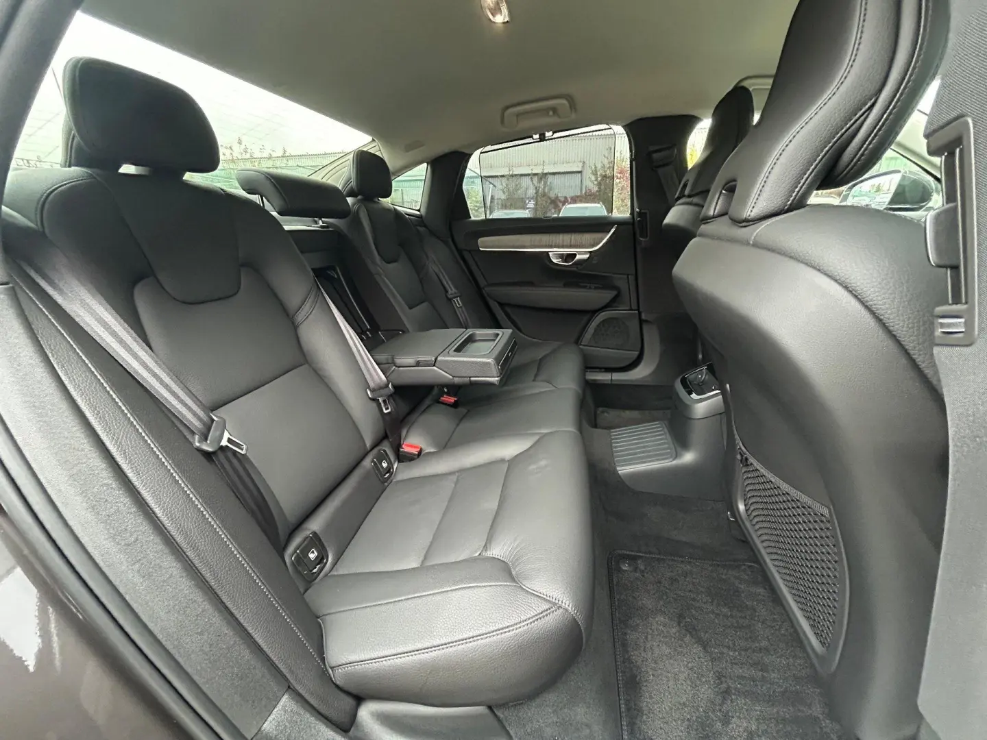 Volvo S90 T8 Recharge AWD Geartronic Inscription 2021