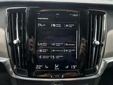 Volvo S90 T8 Recharge AWD Geartronic Inscription 2021