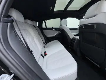 X6 xDrive30d M Sport Pro Luftfeder Pano ACC 360