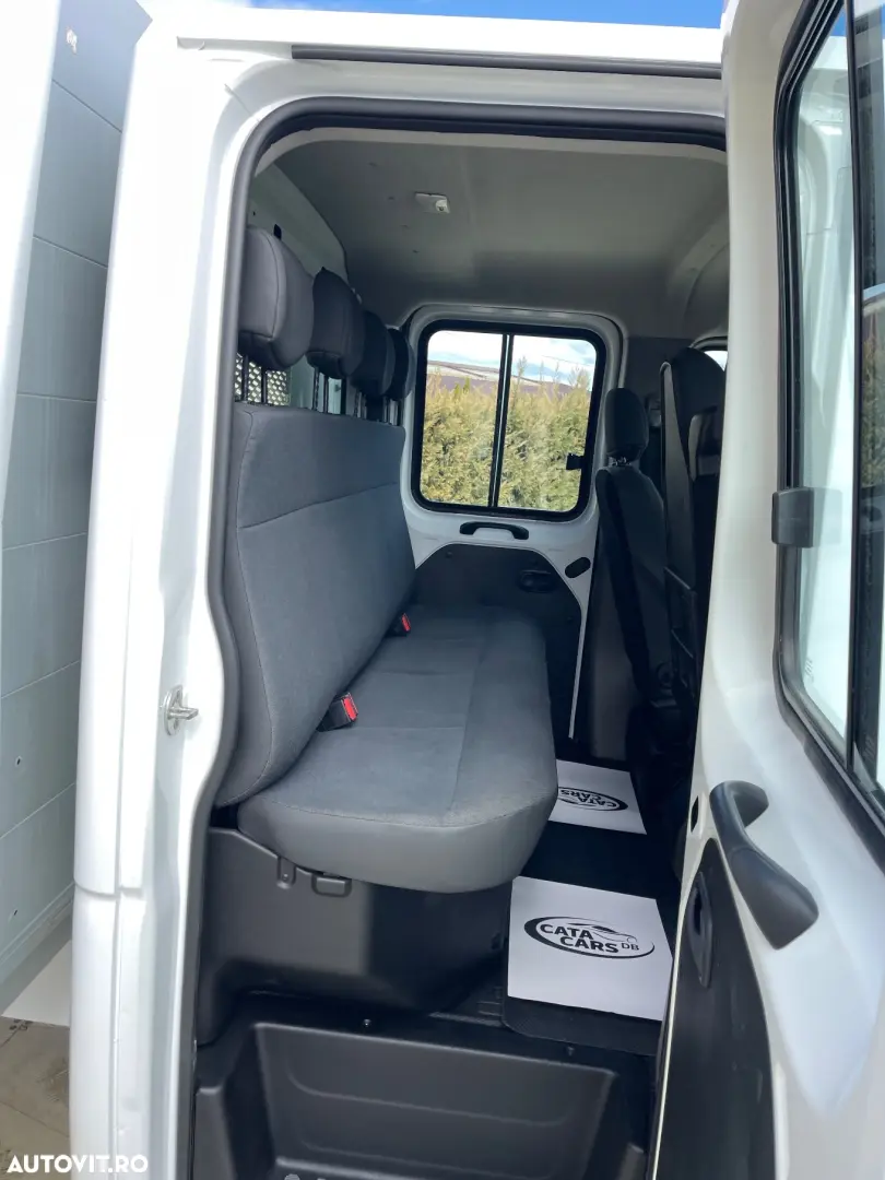 Renault Master Doka 7LOCURI