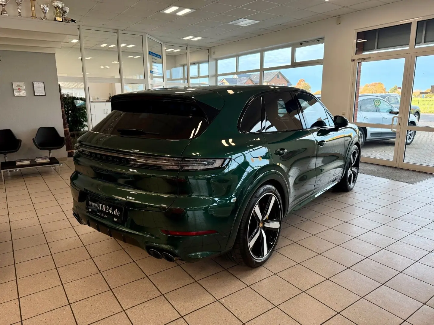 Cayenne Turbo E-Hybrid SportDesign PCCB PTS AHK