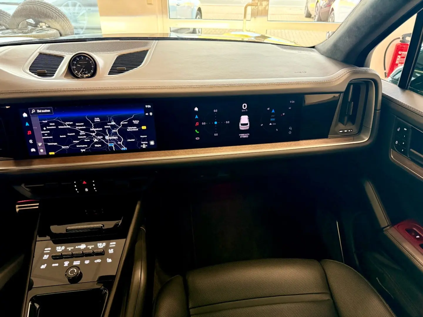 Cayenne Turbo E-Hybrid SportDesign PCCB PTS AHK