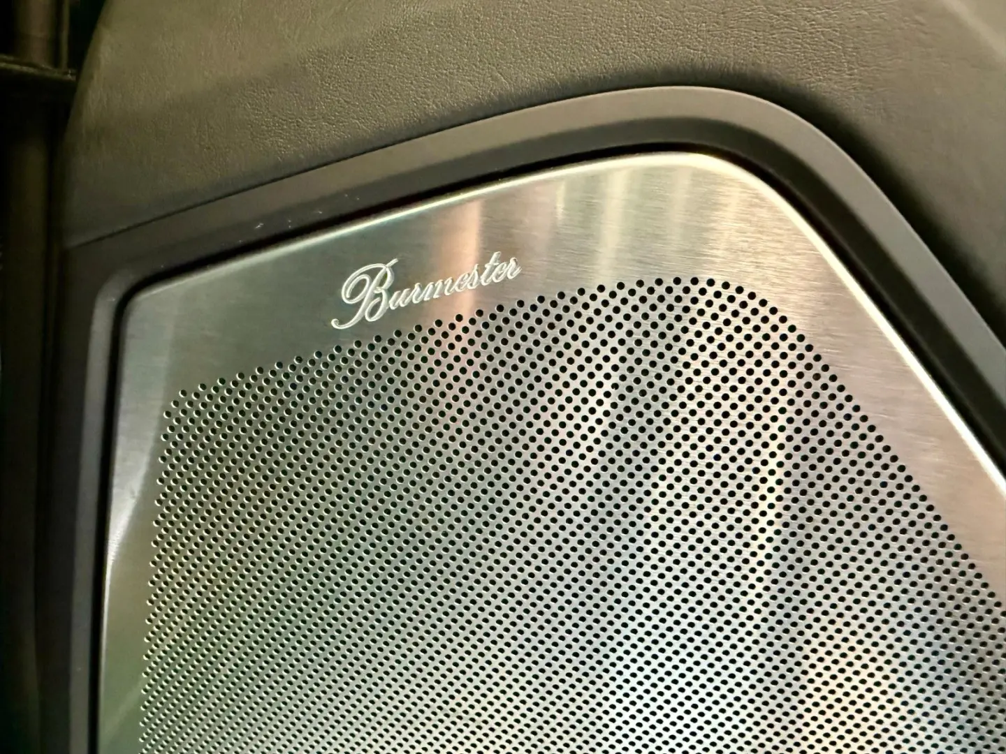 Cayenne Turbo E-Hybrid SportDesign PCCB PTS AHK