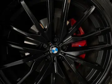 X5 30d M-SPORT ICONIC KEYLESS PANO 360 HUD H&K