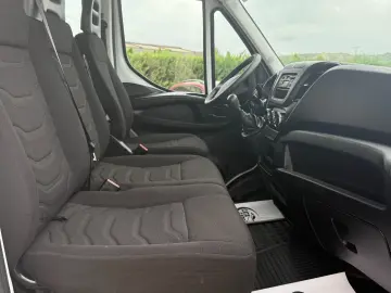Iveco Daily Doka 7LOCURI