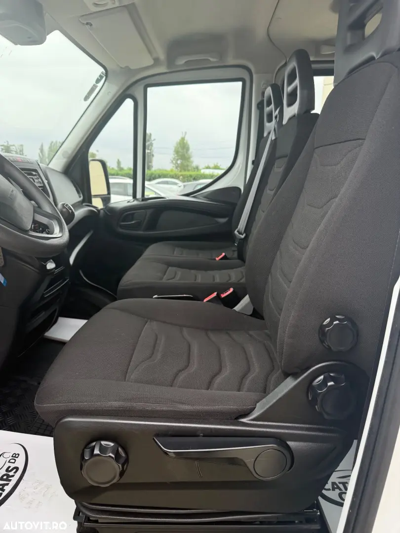 Iveco Daily Doka 7LOCURI