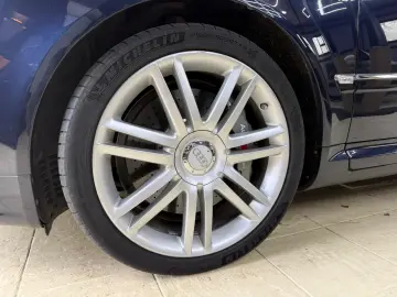 Audi S8 5.2 FSI quattro