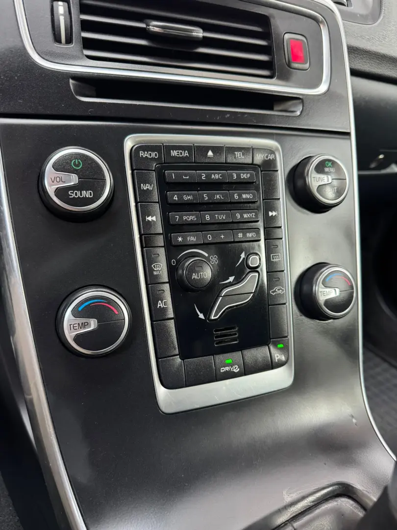 Volvo V 60  – 2012 – 1.6 diesel – E5