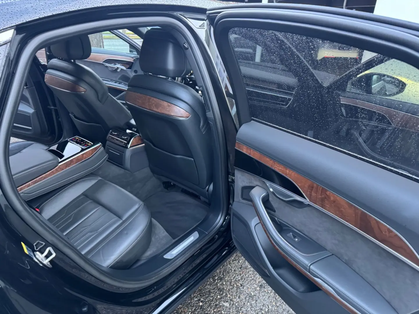 A8 60 TFSI e quattro Pano B&O Massage SoftClose