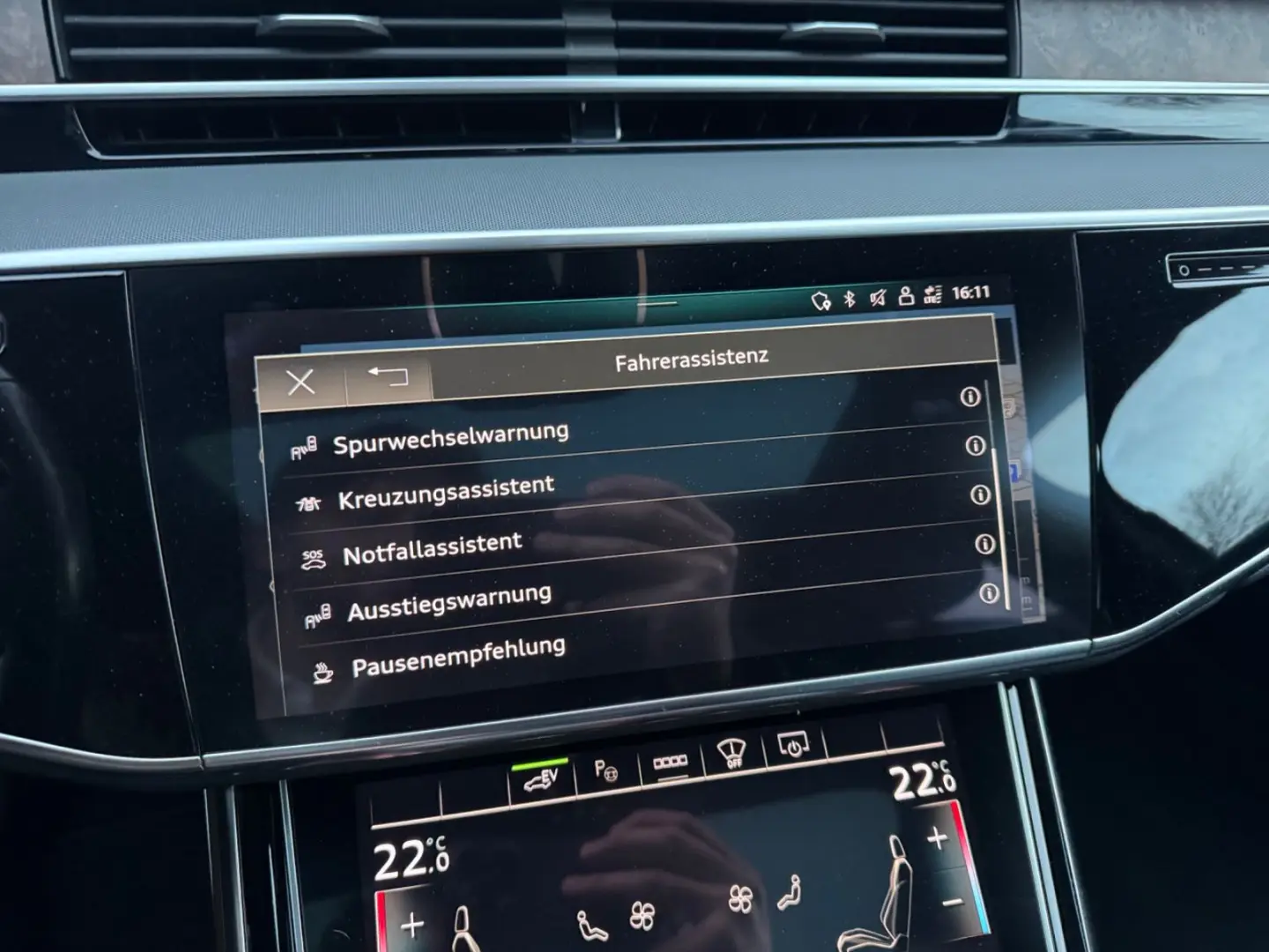 A8 60 TFSI e quattro Pano B&O Massage SoftClose