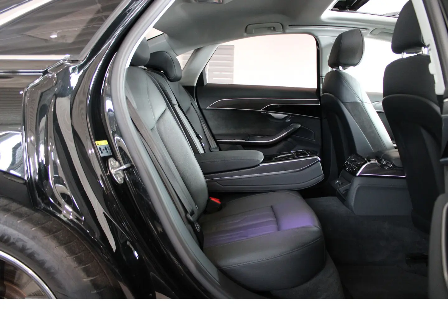 A8 60 TFSIe quattro MATRIX 360 HUD SCHIEBD