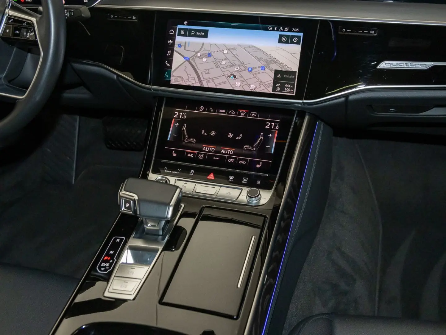 A8 55 TFSI quattro AIR HeadUp Pano 360  B&O 20