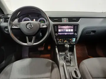 Škoda Octavia Combi Style 2.0 TDI DSG