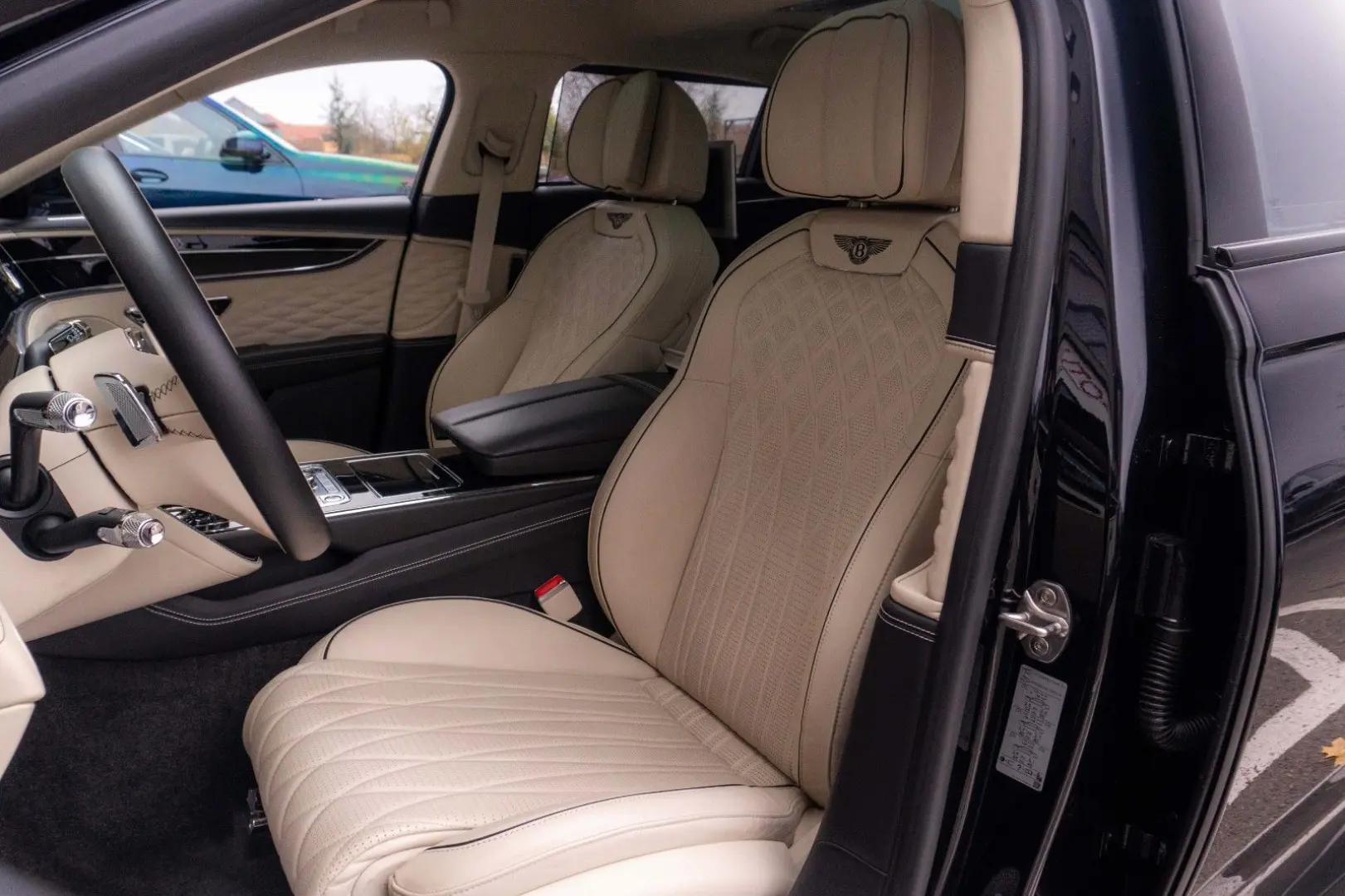 Flying Spur 6.0 W12 Carbon Mansory 22