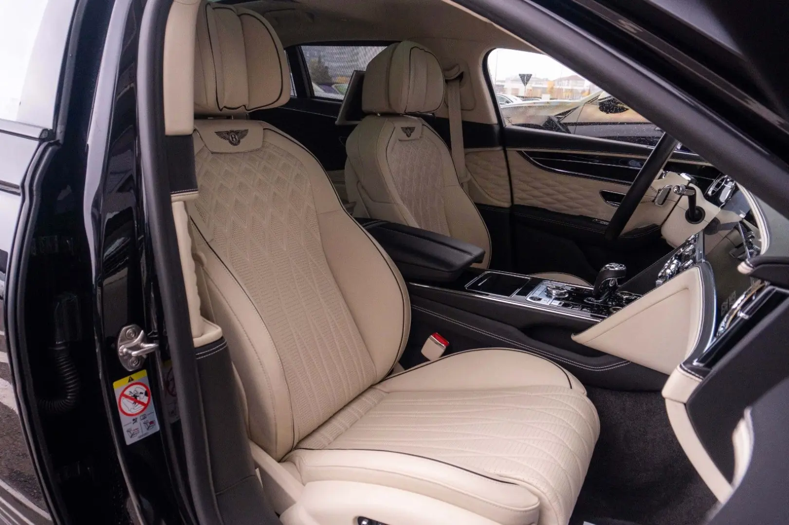 Flying Spur 6.0 W12 Carbon Mansory 22