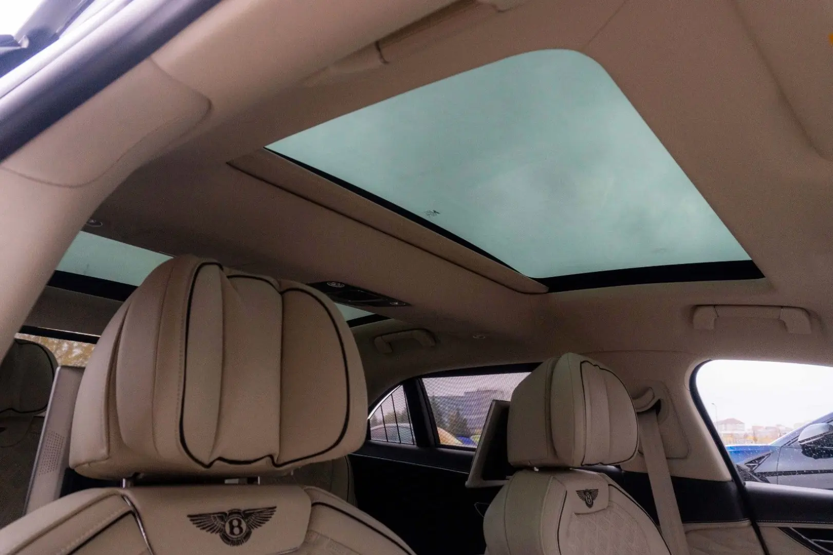 Flying Spur 6.0 W12 Carbon Mansory 22