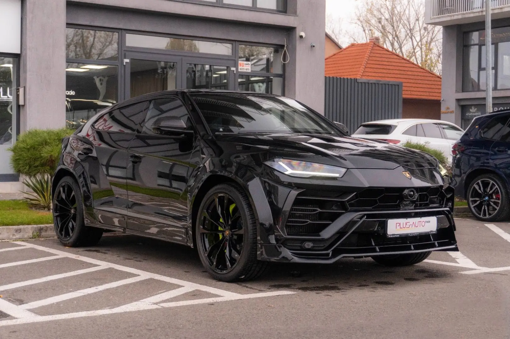 Urus 4.0 V8 Carbon Novitec 23