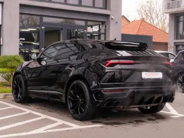 Urus 4.0 V8 Carbon Novitec 23
