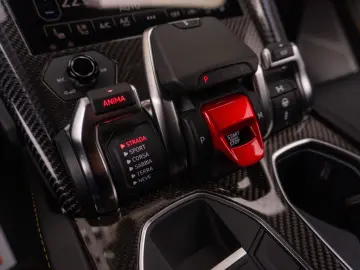 Urus 4.0 V8 Carbon Novitec 23