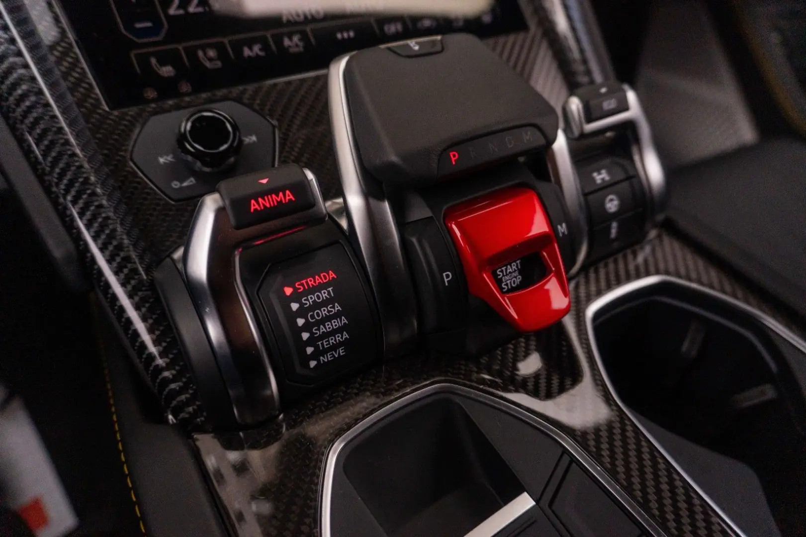 Urus 4.0 V8 Carbon Novitec 23