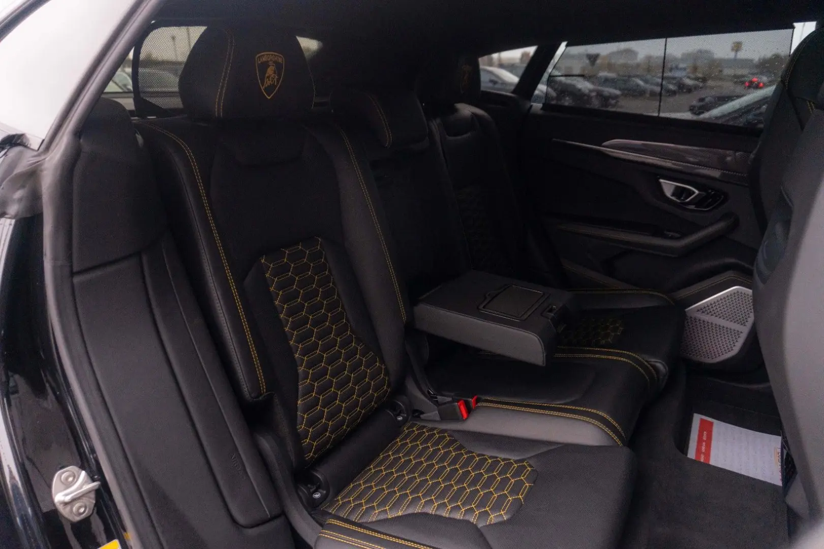 Urus 4.0 V8 Carbon Novitec 23