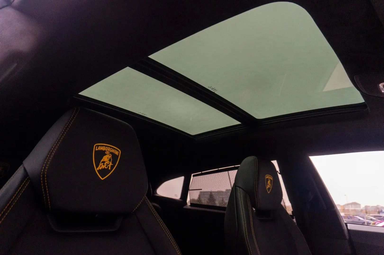 Urus 4.0 V8 Carbon Novitec 23