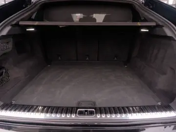 Urus 4.0 V8 Carbon Novitec 23