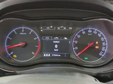 Opel Corsa 1.0 Turbo Online Edition