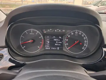 Opel Corsa 1.0 Turbo Online Edition