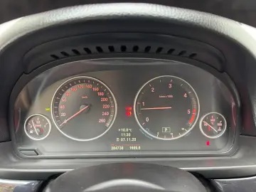 Bmw 520 – 2011 – 2.0 diesel – cutie automata - E5