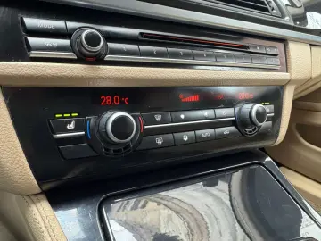 Bmw 520 – 2011 – 2.0 diesel – cutie automata - E5