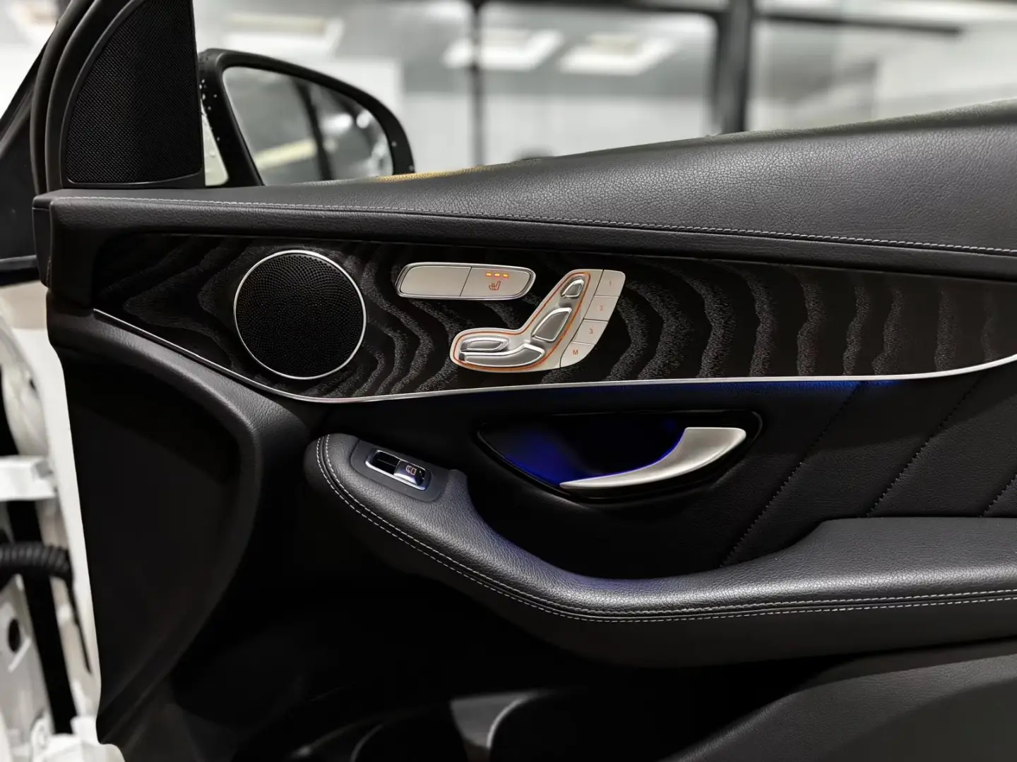 MERCEDES-BENZ GLC 300de 4Matic