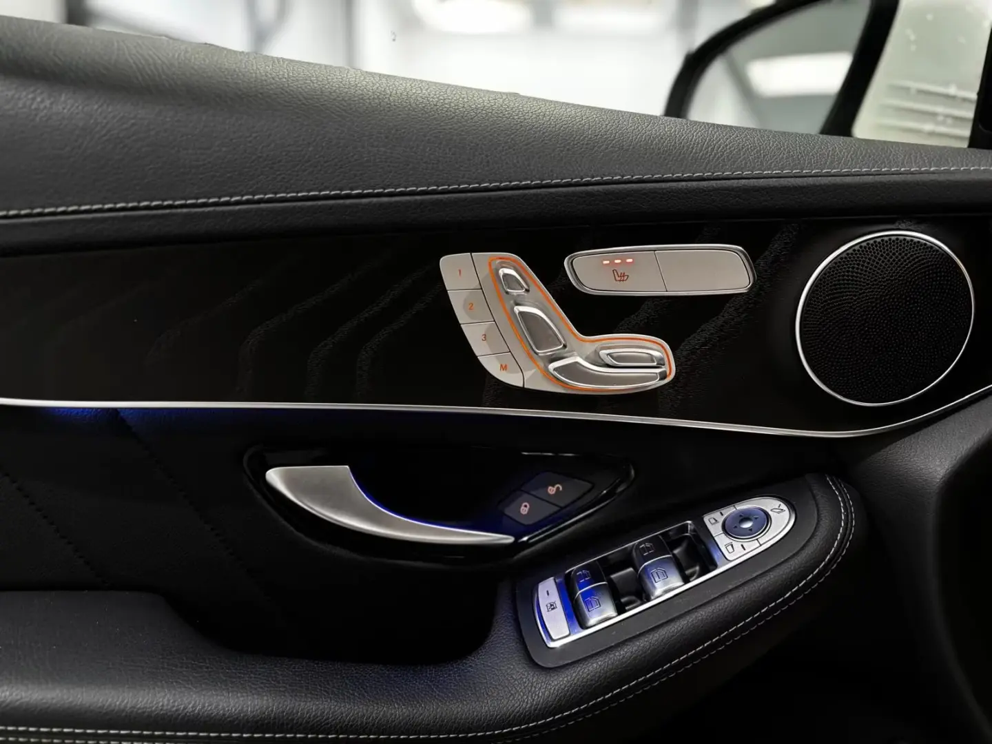 MERCEDES-BENZ GLC 300de 4Matic