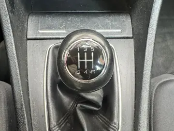 Audi A4 – 2003– 1.6 benzina - 102Cp