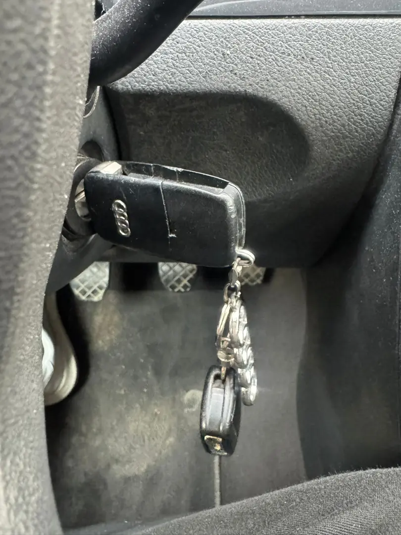 Audi A4 – 2003– 1.6 benzina - 102Cp