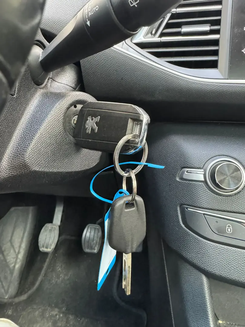 Peugeot 308 – 1.6 diesel– 2014 – Cutie manuala