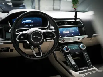 Jaguar I-Pace EV400 AWD R-Dynamic   Full Electric 400 CP