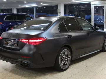MERCEDES-BENZ C200 - AMG-Line - 4Matic