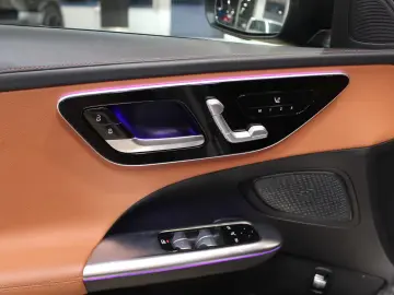 MERCEDES-BENZ C200 - AMG-Line - 4Matic