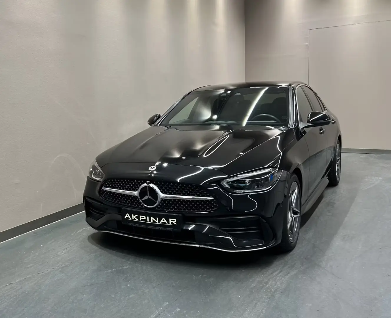 MERCEDES-BENZ C300 - AMG-Line - 4Matic