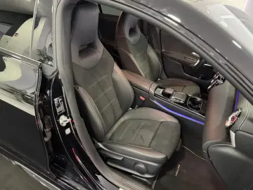 MERCEDES BENZ CLA250e - AMG-Line