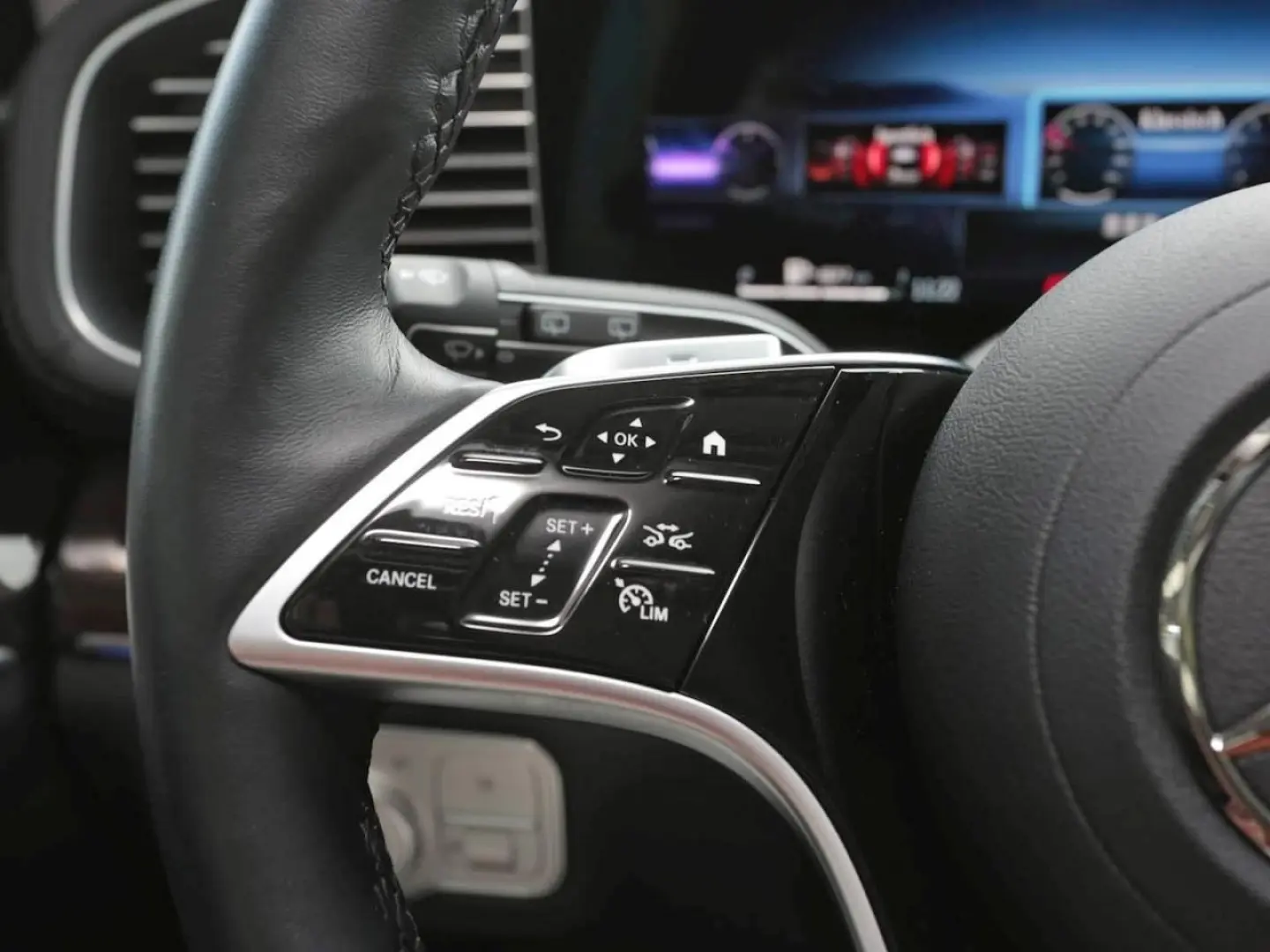 GLS 350 d 4M Airmatic Distronic Panorama 360