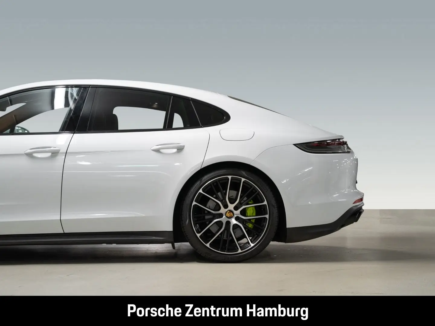 Panamera 4S E-Hybrid Sportabgas PDLS BOSE 21-Zol