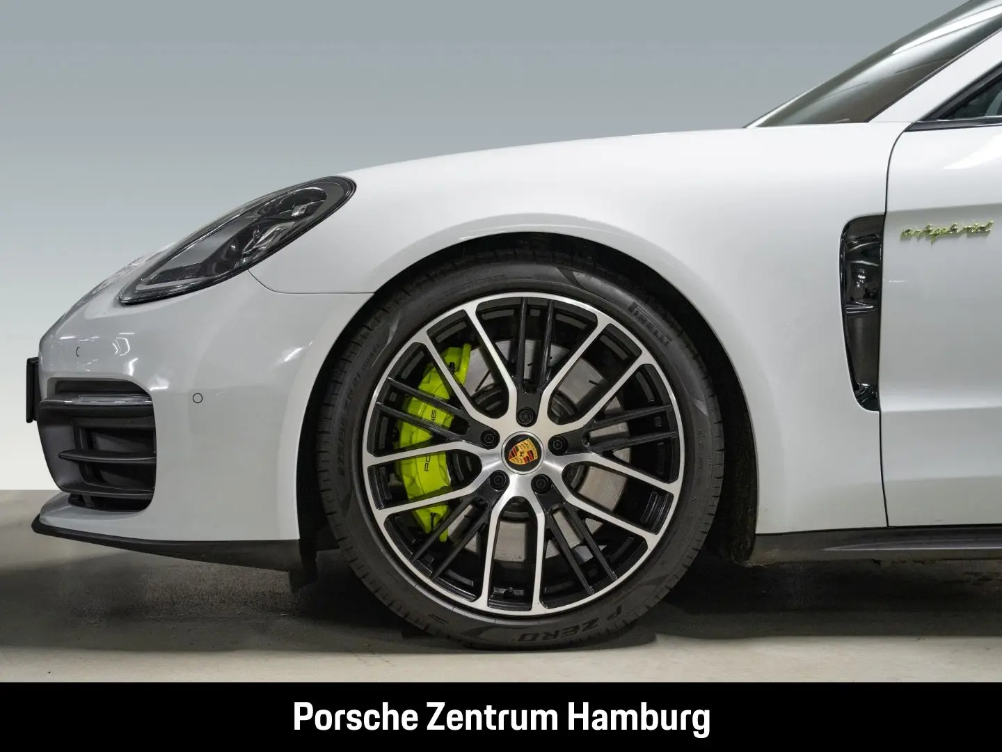 Panamera 4S E-Hybrid Sportabgas PDLS BOSE 21-Zol