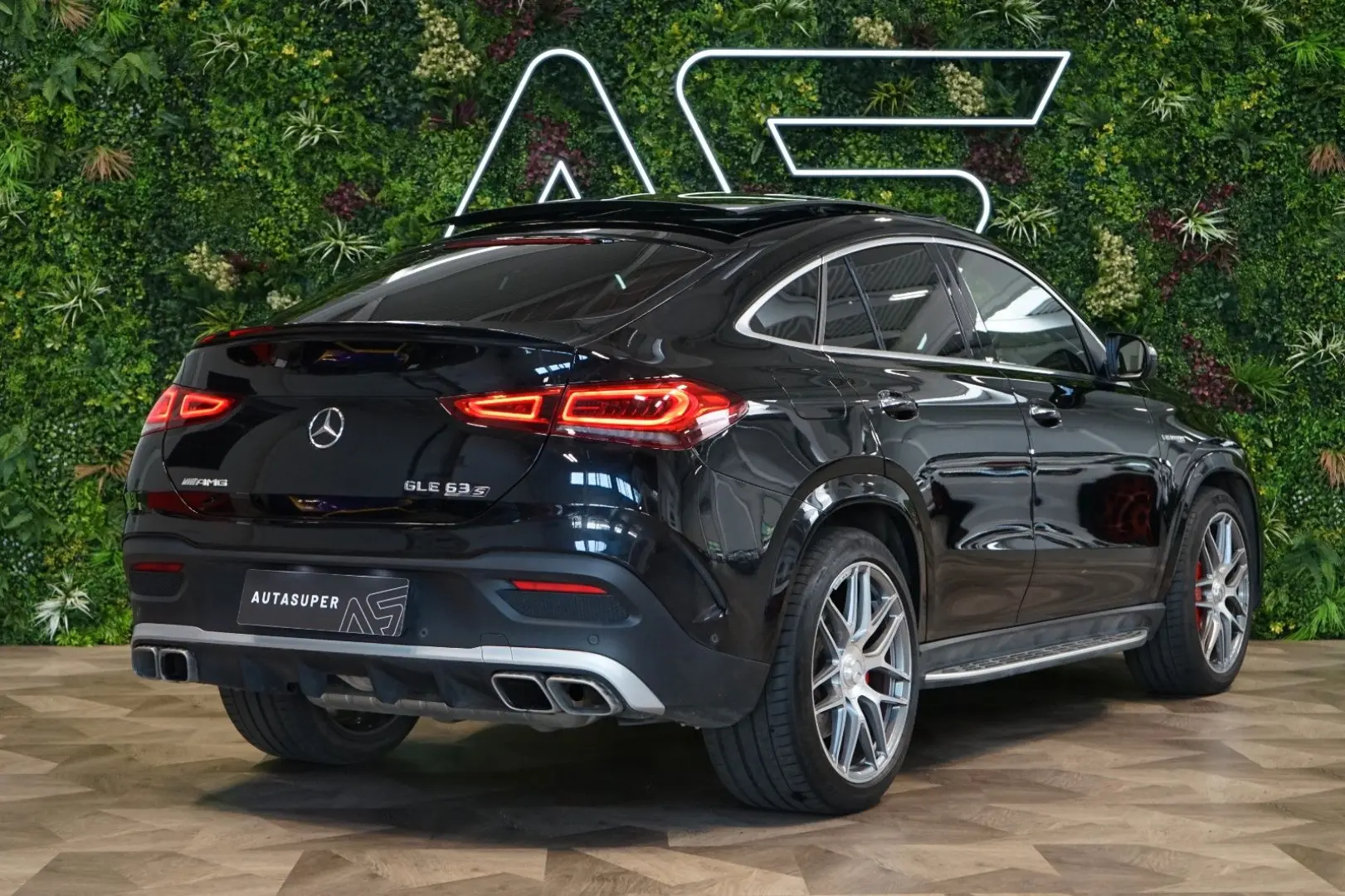 4MATIC MASSAGE HUD BURM TOW 82.810€ NETTO