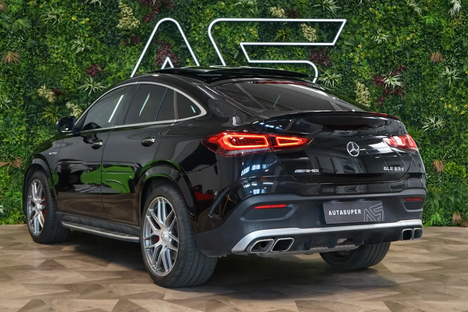 4MATIC MASSAGE HUD BURM TOW 82.810€ NETTO