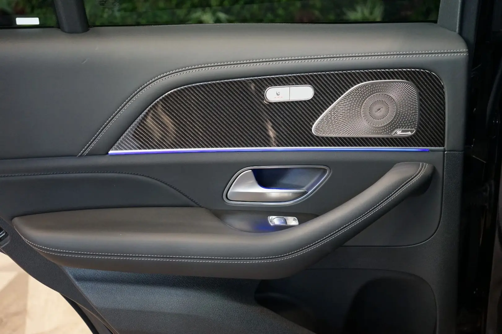 4MATIC MASSAGE HUD BURM TOW 82.810€ NETTO