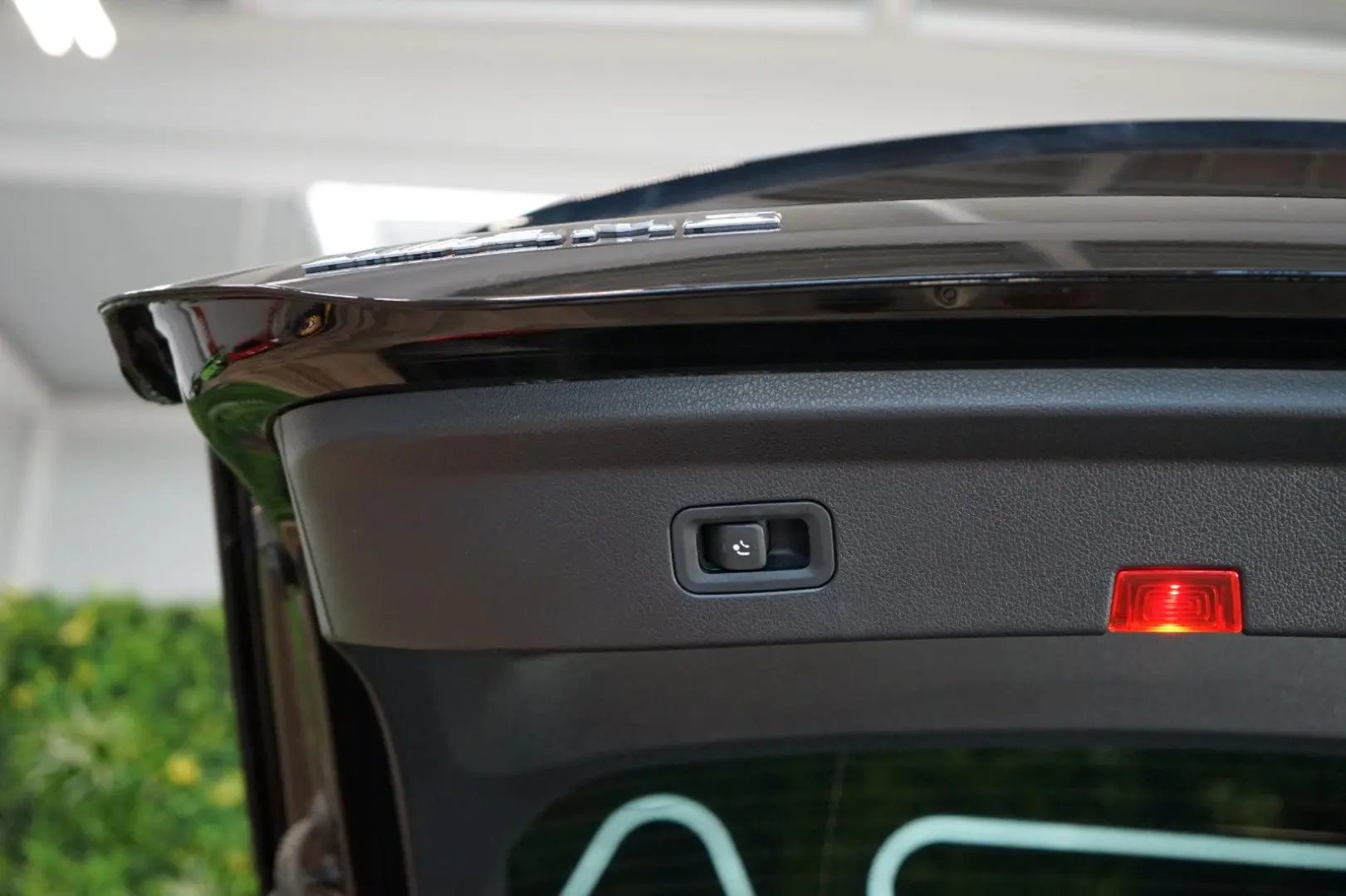 4MATIC MASSAGE HUD BURM TOW 82.810€ NETTO