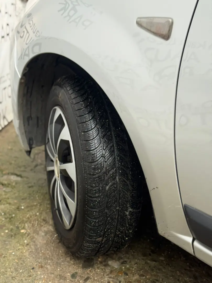 Dacia Sandero – 2008